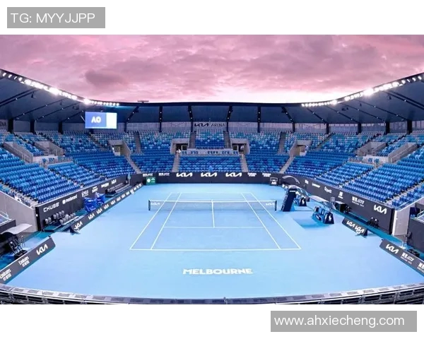 网球爱好者必看：提升技巧、了解赛事和装备选择的全方位指南